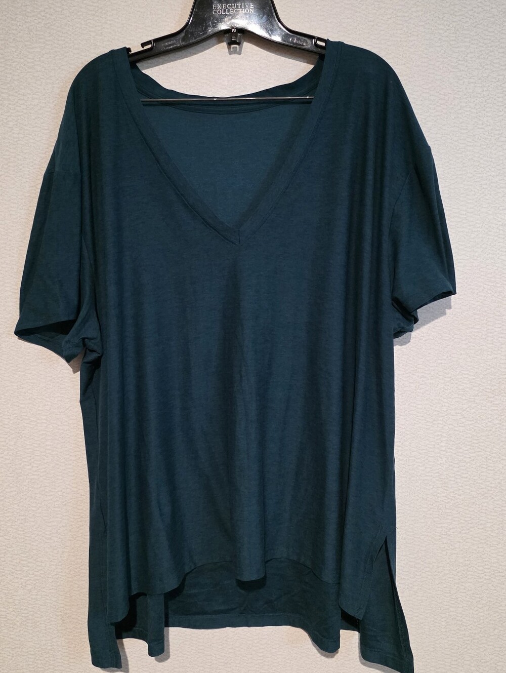 Beyond Yoga Featherweight Split Up Long Tee Heathered Green 2X Gym Plus Size